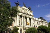 Ministerio de Agricultura. Columned facade with three allegorical sculptures a top created by Agustin Querol