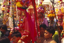 Shan Poi San Long. Crystal Children ceremony with Luk Kaeo circumambulating stupa Wat Pa Pao