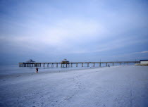 USA, Florida, Fort Myers beach and pier in the early morning light.