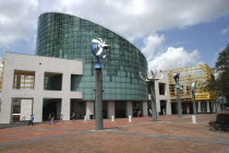 Aquarium of the Americas exterior