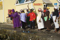 Baptist preacher and congregation in Clifton at Easter morning harbourside service for those lost at sea