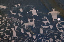 Petroglyphs4449