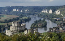 Les Andelys.  View over the river Seine and Chateau Gaillard