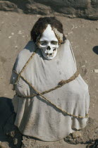 Mummified body in a Nazca cemetery.