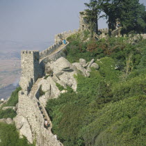 The walls of Mouros castle castellated