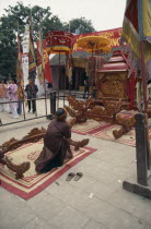 Trung Sisters Festival held to honour sisters who led a rebellion against the Chinese in 40AD.