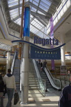 Lakeside Shopping Centre escalators to the Regatta foodcourt.Center