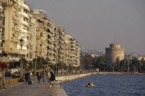 View along the seafront toward the White Tower