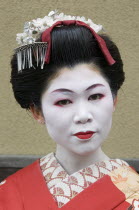 Geisha at Sannen-zakaAsia EthnicPortraitsPeople
