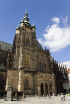 Tourists outside St Vitus Cathedral within the walls of Prague Castle