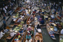 Damoen Saduak floating market