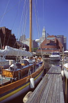Yacht moored in Boston HarbourNew England United States of America TravelTourismHolidayVacationExploreRecreationLeisureSightseeingTouristAttractionTourDestinationTripJourneyDaytripBost...