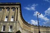 Royal Crescent.TravelTourismHolidayVacationExploreRecreationLeisureSightseeingTouristAttractionTourRoyalCrescentBathSomersetEnglandGreatBritainUnitedKingdomUKGBEuropeEuropeanU...