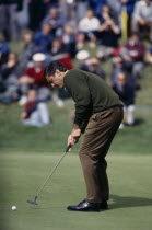 East Sussex. European Open. Seve Ballesterous on putting green