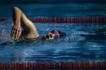 Women s Freestyle swimmer