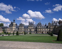 Chateau Fontainebleau  view across formal gardens