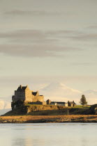 Duart Castle with snow covered Ben Cruachan behindportrait close up Alba Castillo Castello Great Britain Northern Europe UK United Kingdom British Isles Castle Castello Castle Castillo European  por...