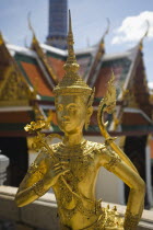 Grand Palace Golden sculpture.SunVacationHolidaysTravelArcheologyHistoricalReligionBuildingStructureArchitectureAncientExoticFolkloreMonumentHuman HeritageTempleConstructionCultureT...