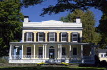 USA, New York, Cooperstown, national historic registery home, the Lakelands, 1802.