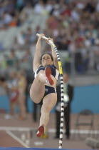 Sport, Athletics, Pole Vault, Scotland's Pole Vaulter Kirsty Maguire at the beginning of her assent with the pole bent during the 2006 Commonwealth Games in Melbourne Australia.