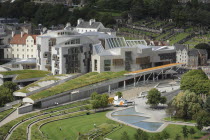 Scotland, Lothian, Edinburgh, Holyrood, View from Arthurs Seat over the new Scottish Parliament Builldings designed by Enric Miralles.