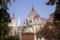 Hungary, Pest County, Budapest, equestrian statue of Francis II Rakoczi, leader of the Hungarian uprising against the Habsburgs 1703 to 1711 outside the Parliament Building.