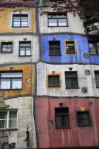 Austria, Vienna, Hundertwasswerhaus moderm colourful expressionist apartment building exterior.