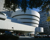 USA, New York, Manhattan, 5th Avenue, Exterior of the Solomon R Guggenheim Museum building designed by Frank Lloyd Wright.