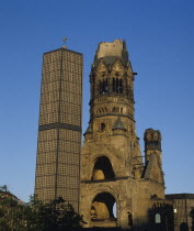 Germany, Berlin, Kurfurstendamn, Kaiser Wilhelm memorial church. 