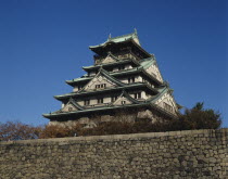 Japan, Honshu, Himeji, Shirasagi Jo, White Egret Castle 5 storey building.