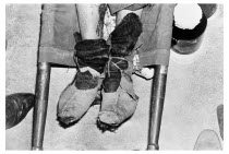 Bolivia, Santa Cruz, Vallegrande, bound feet of Ernesto Che Guervara aged 39 years before his remains were cleaned up to be put on show for the world press. Monday 09 October 1967.