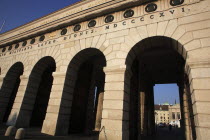 Austria, Vienna, Heldendenkmal Burgtor archway.