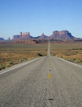 USA, Arizona, Monument Valley, road leading to the horizon.