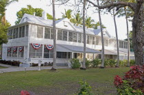 USA, Florida, Key West, The Little White House, Built in 1890 as quarters for Navy officers it has been used on occasions by American Presidents Taft, Truman, Eisenhower, Kennedy, Carter, and Clinton...