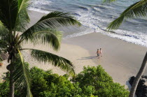 Mexico, Guerrero, Zihuatanejo, View onto Playa la Ropa beach.