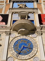 USA, Nevada, Las Vegas, The Strip, clock detail above the entrance to the Venetian hotel and casino.