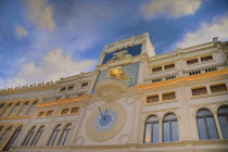 USA, Nevada, Las Vegas, The Strip, fake sky detail in the Venetian hotel and casino.