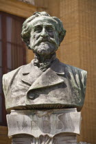 Italy, Sicily, Palermo, Piazza Giuseppe Verd, Teatro Massimo, Giuseppe Verdi bust outside Opera House.