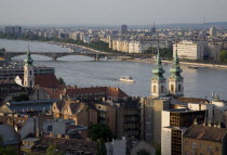 Hungary, Budapest, Buda Castle District, view over Danube and Pest.