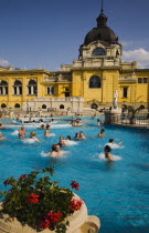 Hungary; Budapest; Pest, Outdoor bathing in summer at Szechenyi thermal baths