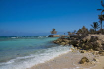 Mexico, Quintana Roo, Puerto Aventuras, View along beach.