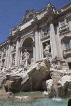 Italy, Lazio, Rome, Piazza di Trevi, the baroque Trevi Fountain by Nicola Salvi 1762 against the Palazzo Poli .