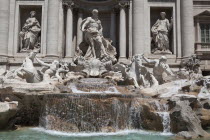 Italy, Lazio, Rome, Piazza di Trevi, the baroque Trevi Fountain by Nicola Salvi 1762 against the Palazzo Poli .