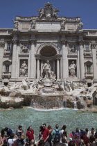 Italy, Lazio, Rome, Piazza di Trevi, the baroque Trevi Fountain by Nicola Salvi 1762 against the Palazzo Poli.