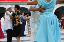 Mexico, Veracruz, Couples dancing in the Zocalo.