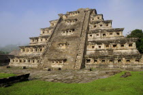 Mexico, Veracruz, Papantla, El Tajin archaeological site,  Pyramide de los Nichos.
