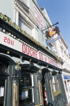 England, Berkshire, Windsor, The Duchess of Cambridge pub, re-named in 2011 was the first to be named after the newly married Kate.
