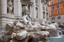 Italy, Lazio, Rome, Trevi fountain in Piazza de Trevi.