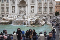 Italy, Lazio, Rome, Trevi fountain in Piazza de Trevi.