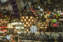 Turkey, Istanbul, Fatih, Sultanahmet, Kapalicarsi, Ornate lamps display in the Grand Bazaar.